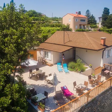 Opara Penzion Piran
