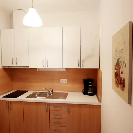 Pensión Sea View Opara