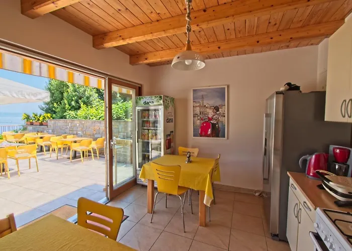 게스트하우스 Sea View Opara 피란