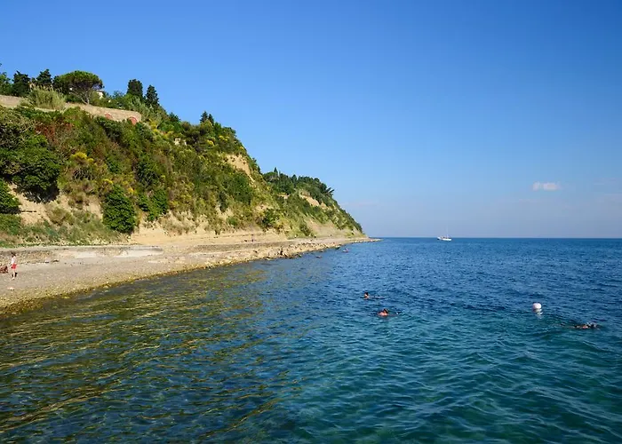 게스트하우스 Sea View Opara 3*