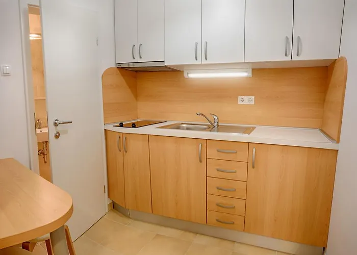 게스트하우스 Sea View Opara 3*