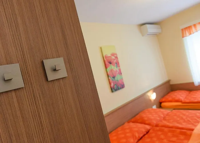 Sea View Opara 3* 피란